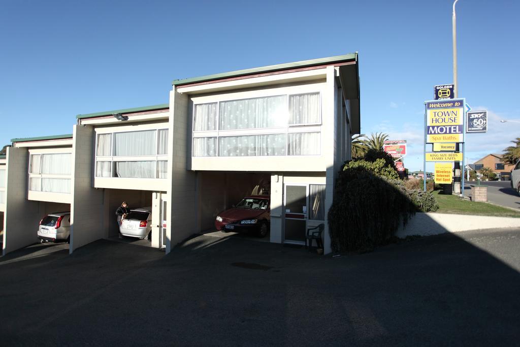 Townhouse Motel Timaru Exterior photo